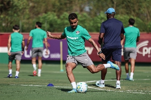 ge - E o Alisson? Há quase três meses sem ser relacionado, volante tem futuro incerto no Fluminense
