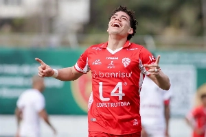 ge - São Luiz elimina o Blumenau nos pênaltis e avança à terceira fase da Série D