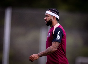 ge - Pressão, abatimento e nova lesão: como Memphis reage à má fase do Corinthians no Brasileirão