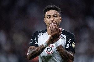 ge - Jornal espanhol se impressiona com Lingard no Corinthians: “Progredindo bem”
