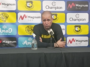 ge - Catalá completa 100 jogos pelo São Bernardo e ouve vaias da torcida: 