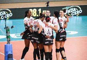 ge - Sesi-Bauru amassa o Club UVIV-EQU em estreia no Sul-Americano de Clubes feminino