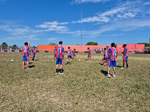 ge - Plácido de Castro goleia time amador em amistoso; treinador aprova, mas faz ressalvas