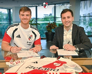 ge - Beltrán é anunciado pelo River Plate um ano após recusar o Flamengo para ficar na Europa