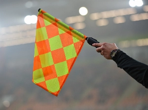 ge - VAR fará alerta instantâneo a bandeira em impedimentos de mais de 10cm na Copa do Mundo