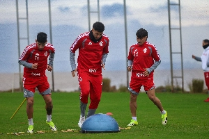ge - Rochet e Félix Torres se reapresentam ao Inter depois de participações na Copa do Mundo