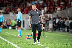 ge - Jair Ventura reconhece dificuldade do Vitória como visitante após derrota: 