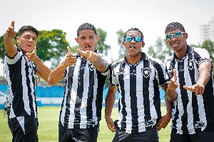 ge - Botafogo fecha primeira fase da Copinha com 100% de aproveitamento; veja destaques