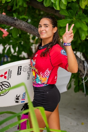 ge - Luna Hardman conquista pódio na primeira etapa do Circuito Mundial de Bodyboarding