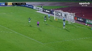 ge - Zagueiro equatoriano participa de dois gols contra em goleada do Palmeiras na Libertadores Sub-20