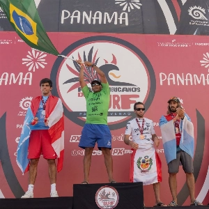 ge - Luiz Diniz conquista título Pan-Americano no SUP Surf