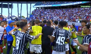 ge - Bahia x Corinthians tem confusão generalizada ao fim do primeiro tempo; veja o vídeo