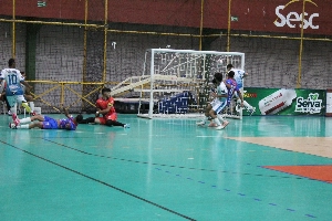 ge - Copa TV Grande Rio: Série Ouro define semifinalista em noite de jogos emocionantes