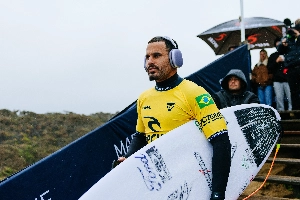 ge - WSL: Mateus Herdy vence na estreia e avança ao round 2 em Bells Beach
