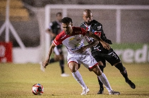 ge - Pouso Alegre anuncia experiente volante Bruno Silva, de 38 anos, para a sequência da Série D