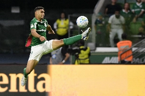ge - Palmeiras recebe proposta da Fiorentina, da Itália, por Arthur