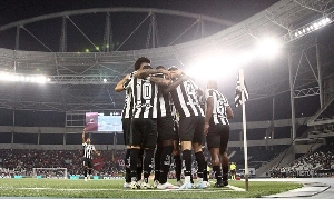 Terceiro Tempo - Milton Neves - Líder do Brasileiro, Botafogo vai a Minas para encarar o Galo em baixa; os times - Notícias - Terceiro Tempo