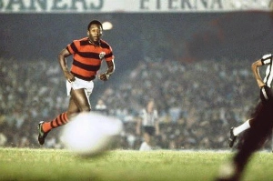 Terceiro Tempo - Milton Neves - Achados & Perdidos: Detalhes da proposta bilionária recebida pelo Santos pra negociar Pelé com o Flamengo - Notícias - Terceiro Tempo