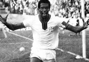 Terceiro Tempo - Milton Neves - Achados & Perdidos: Veja muitos gols de Enéas, que nos deixava há 37 anos - Notícias - Terceiro Tempo