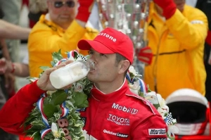 Terceiro Tempo - Milton Neves - Saudade: Há dois anos morria Gil de Ferran, bicampeão da Indy e vencedor das 500 Milhas de Indianápolis - Notícias - Terceiro Tempo