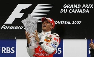 Terceiro Tempo - Milton Neves - Parabéns, Lewis Hamilton! Relembre a primeira vitória e o primeiro título do heptacampeão, que chega aos 41 anos - Notícias - Terceiro Tempo