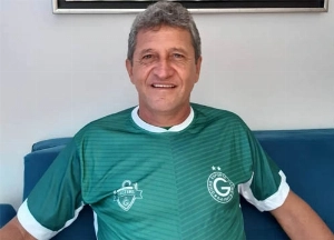 Terceiro Tempo - Milton Neves - Parabéns! Uidemar, ex-Goiás e Flamengo, completa 61 anos! - Notícias - Terceiro Tempo