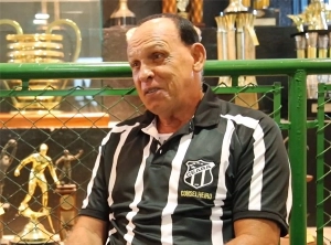 Terceiro Tempo - Milton Neves - Saudade: Há quatro anos morria Da Costa, segundo maior artilheiro do Ceará - Notícias - Terceiro Tempo