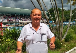 Terceiro Tempo - Milton Neves - Saudade: Há três anos morria Leonetti, goleiro que foi revelado pelo Corinthians - Notícias - Terceiro Tempo