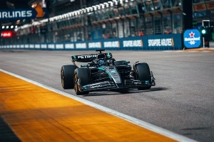 Terceiro Tempo - Milton Neves - F1: Russell coloca a Mercedes na pole em Singapura; Verstappen larga em 2º - Notícias - Terceiro Tempo