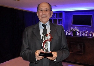 Terceiro Tempo - Milton Neves - Achados & Perdidos: Nos 80 anos de José Silvério, ouça cinco narrações inesquecíveis do 'Pai do Gol' - Notícias - Terceiro Tempo