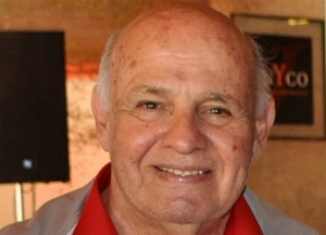 Terceiro Tempo - Milton Neves - Parabéns, Pepe, 91 anos! 'Canhão da Vila' comemora seu aniversário hoje - Notícias - Terceiro Tempo