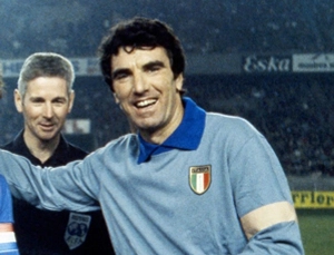 Terceiro Tempo - Milton Neves - Dino Zoff, goleiro da Itália na conquista da Copa da Espanha, completa 84 anos - Notícias - Terceiro Tempo