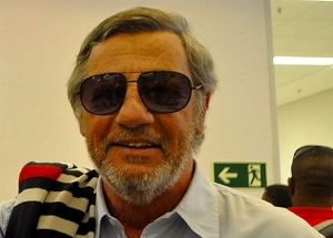 Terceiro Tempo - Milton Neves - Saudade: Há um ano morria Luís Carlos Galter, o zagueiro corintiano que ‘parou' Pelé - Notícias - Terceiro Tempo