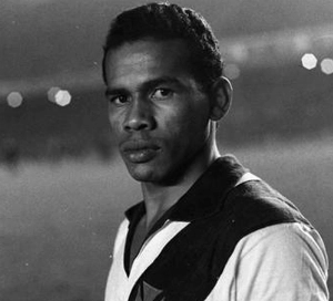 Terceiro Tempo - Milton Neves - Saudade: Fidélis, ex-lateral do Vasco, completaria 82 anos - Notícias - Terceiro Tempo