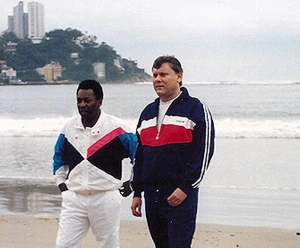 Terceiro Tempo - Milton Neves - 'Memórias do Miltão': Fotos do livro biográfico com personalidades marcantes do esporte - Notícias - Terceiro Tempo