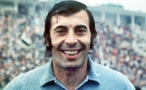 Terceiro Tempo - Milton Neves - Saudade: Cejas, um dos melhores goleiros da história do Santos completaria 81 anos - Notícias - Terceiro Tempo