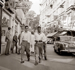 Terceiro Tempo - Milton Neves - Uma foto, uma história! Zito e Pelé passeando em Estocolmo durante a Copa do Mundo de 1958 - Notícias - Terceiro Tempo