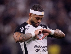 Terceiro Tempo - Milton Neves - Dorival aposta em Memphis como centroavante no Timão: 'Conhece esse setor' - Notícias - Terceiro Tempo