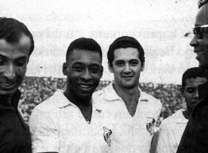 Terceiro Tempo - Milton Neves - Achados & Perdidos: Nos 114 anos do Santos, relembre a excursão do time que parou uma guerra na África - Notícias - Terceiro Tempo