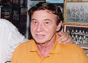 Terceiro Tempo - Milton Neves - Saudade: Há oito anos morria Antoninho, ex-zagueiro do Palmeiras e Ferroviária - Notícias - Terceiro Tempo