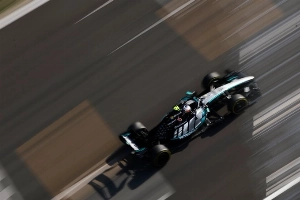 Terceiro Tempo - Milton Neves - China é o palco da primeira pole de Antonelli na F1; Russell teve problemas e parte em 2º - Notícias - Terceiro Tempo