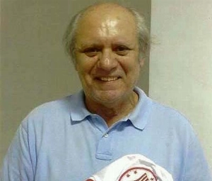 Terceiro Tempo - Milton Neves - Saudade: Há três anos morria Salomão, ex-volante do Náutico e Santos - Notícias - Terceiro Tempo