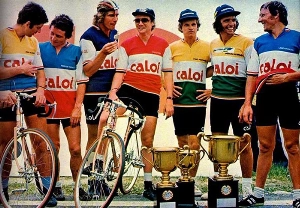 Terceiro Tempo - Milton Neves - Uma foto, uma história! Pilotos da F1 disputaram corrida de bicicleta em 1977 - Notícias - Terceiro Tempo