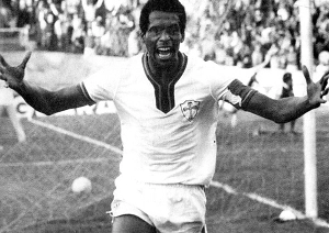 Terceiro Tempo - Milton Neves - Saudade: Enéas, grande ídolo da Lusa, completaria 72 anos - Notícias - Terceiro Tempo