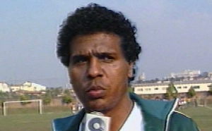 Terceiro Tempo - Milton Neves - Saudade Há seis anos morria Eli Carlos, ex-meia do Guarani, Coritiba e Cruzeiro, irmão de Silas - Notícias - Terceiro Tempo