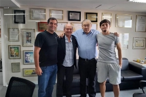 Terceiro Tempo - Milton Neves - Torcedor do Coxa, Reinaldo Abbate relembra histórias do futebol com Milton Neves - Notícias - Terceiro Tempo