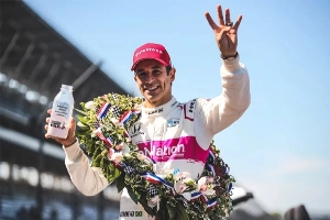 Terceiro Tempo - Milton Neves - Olhos no retrovisor: Há cinco anos, a quarta vitória de Helio Castroneves nas 500 Milhas de Indianápolis. - Notícias - Terceiro Tempo
