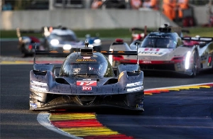Terceiro Tempo - Milton Neves - 'Estou muito orgulhoso da equipe', diz Pipo Derani após primeiros pontos com a Genesis Magma no WEC - Notícias - Terceiro Tempo
