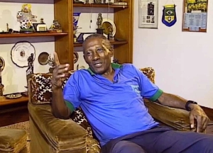 Terceiro Tempo - Milton Neves - Achados & Perdidos: Entrevista de Djalma Santos no 'Memória Esporte Clube' da TV Cultura - Notícias - Terceiro Tempo
