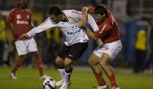 Terceiro Tempo - Milton Neves - Achados & Perdidos: Há 17 anos o Corinthians conquistava seu terceiro título na Copa do Brasil - Notícias - Terceiro Tempo